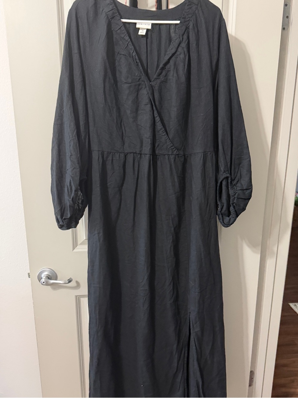 Ava & Viv Black V-Neck Long Sleeve Maxi Dress with Front Slit